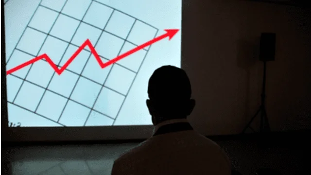 من أجل تجنب الخسارة في الفوركس على المتداول أن يستمر في التعلم